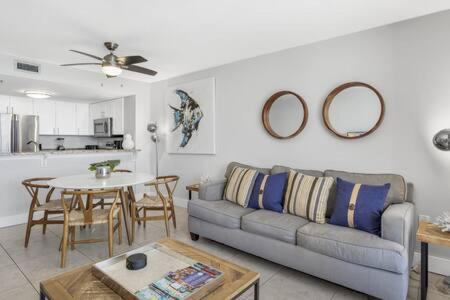 The Oyster By Brightwild-Beachfront Condo Destin Luaran gambar